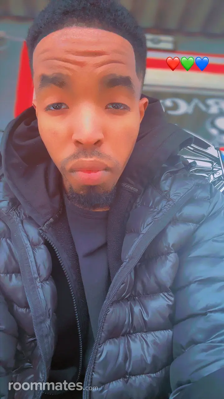 Profile photo 7 of 11