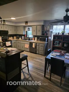 Room for rent in Carlisle, PA $700, house