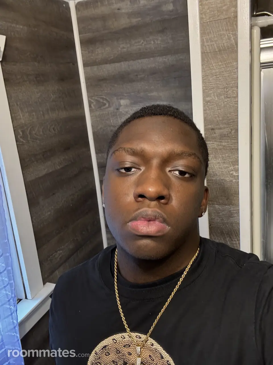 Profile photo 1 of 7