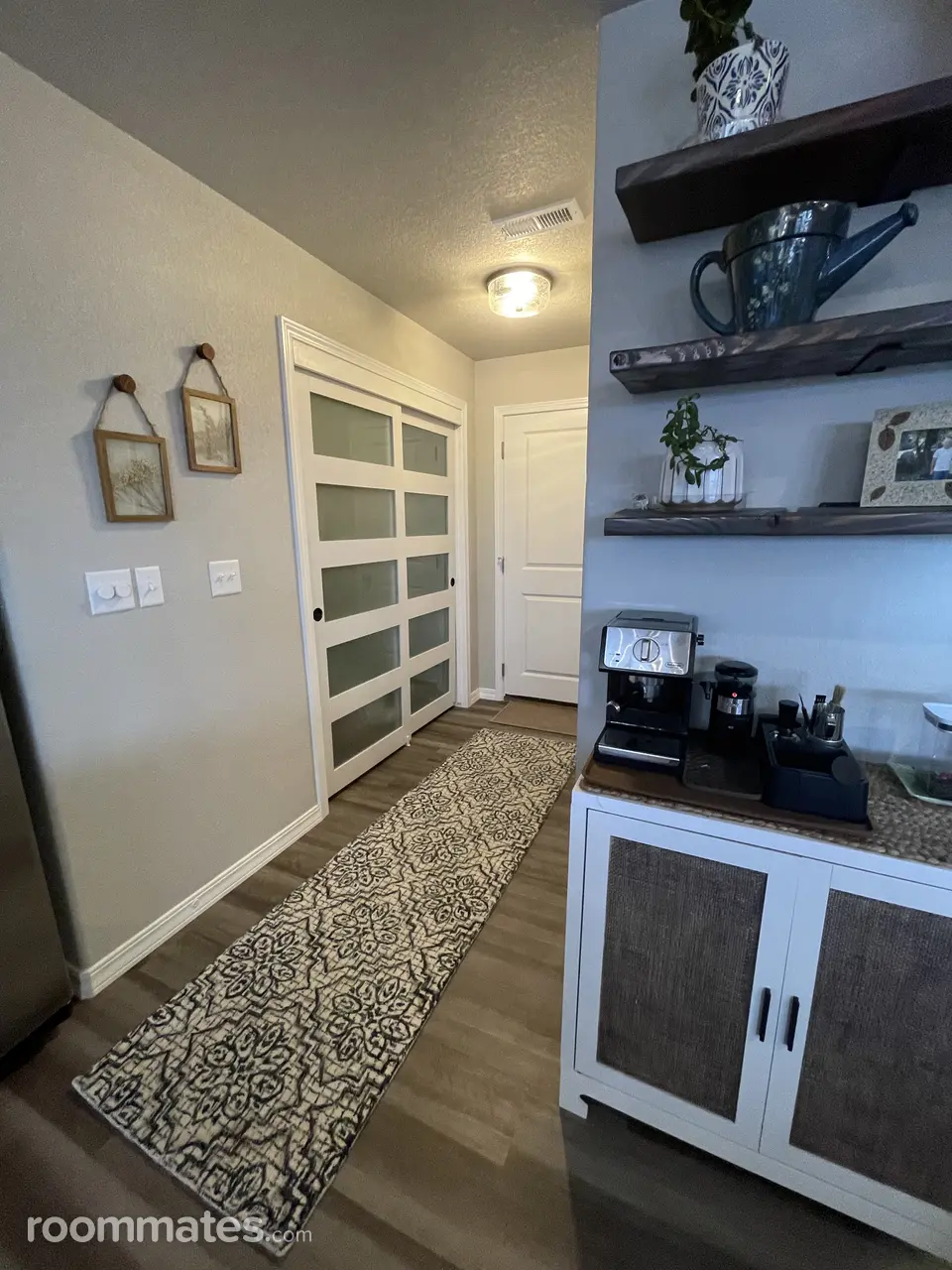 Profile photo 3 of 11