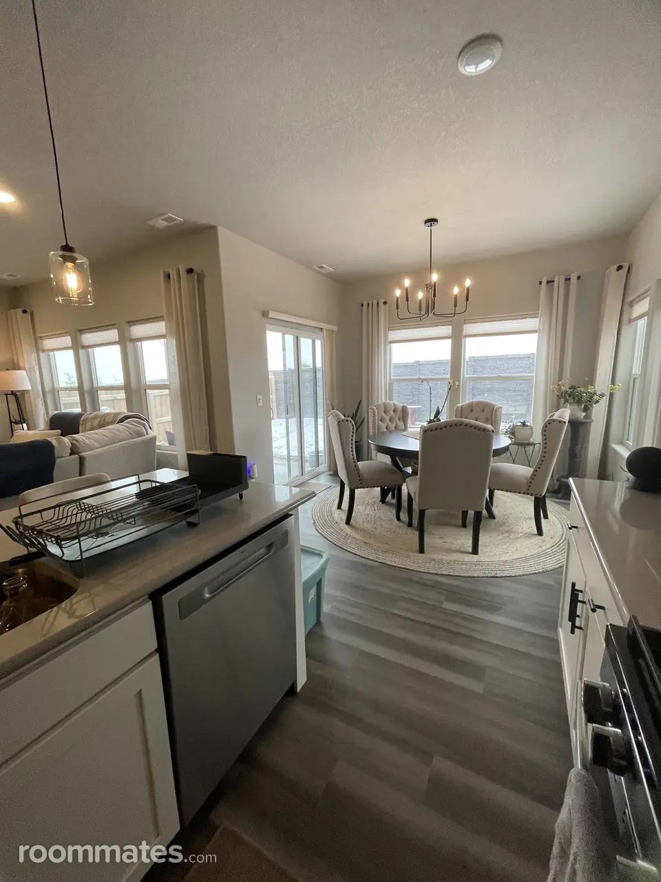 Profile photo 10 of 11