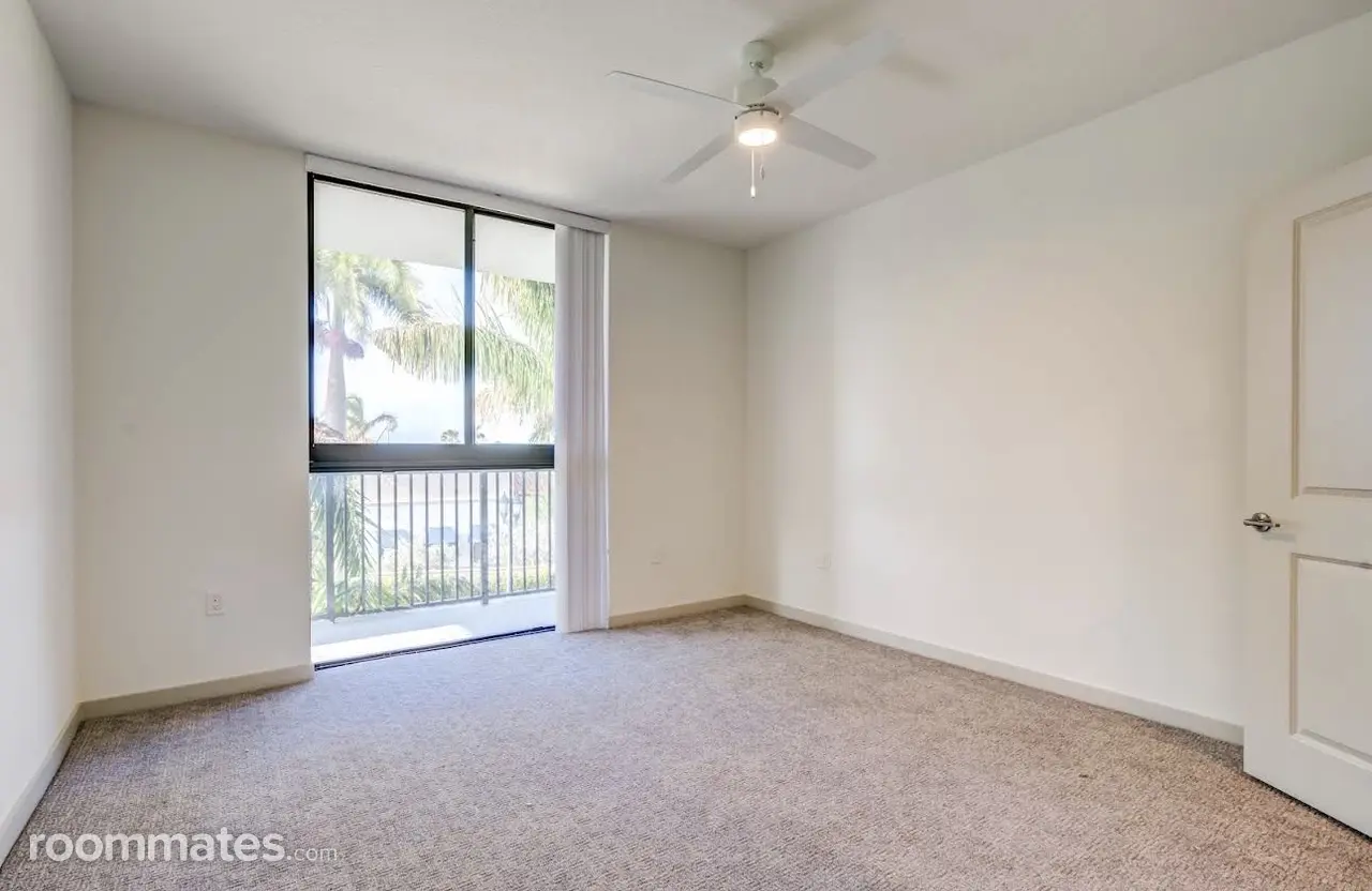 Profile photo 3 of 5