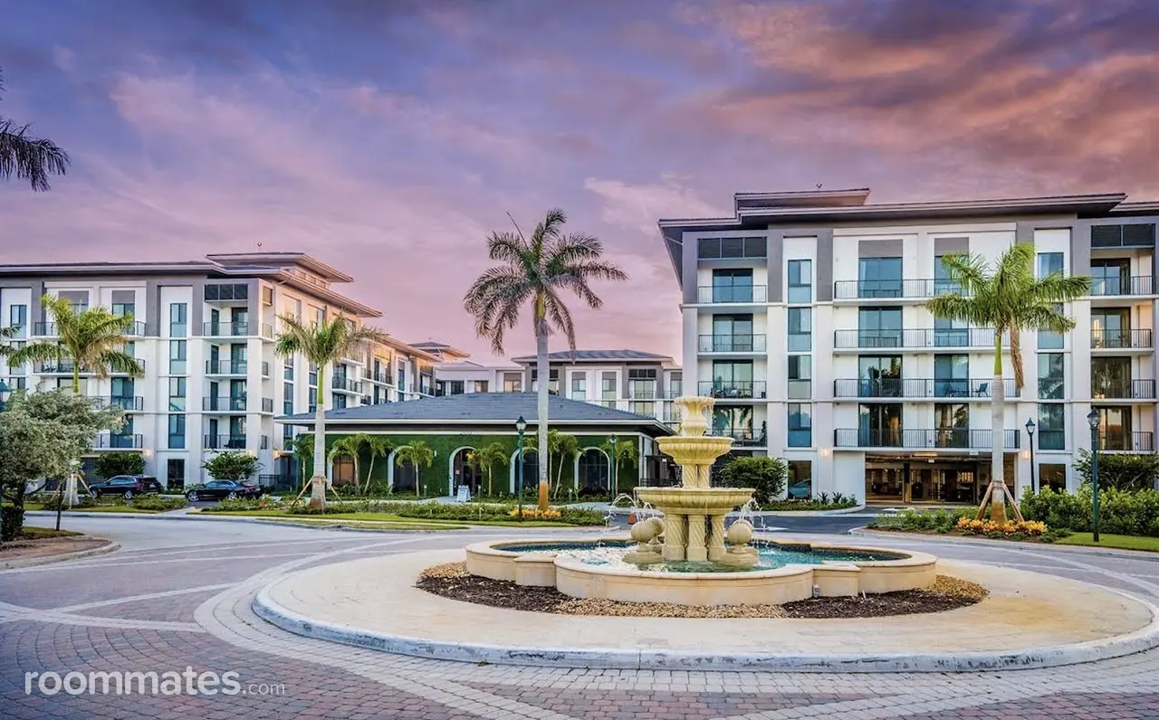 Profile photo 4 of 5