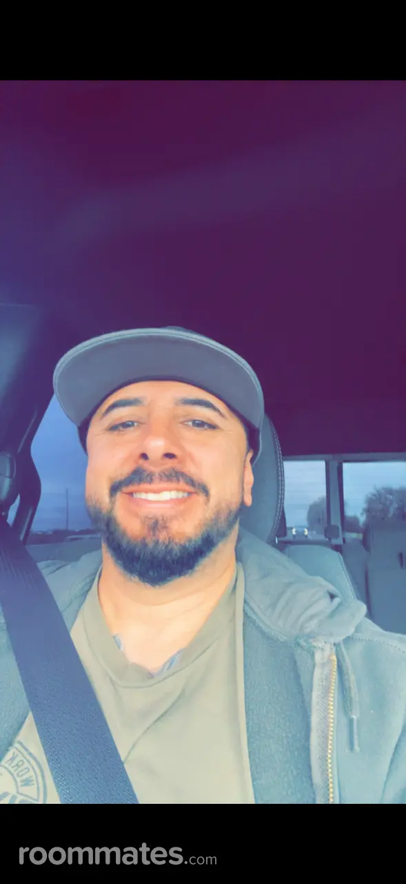 Profile photo 1 of 1