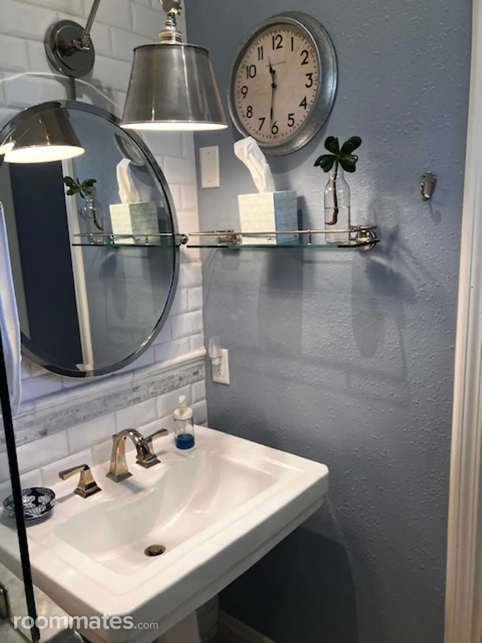 Profile photo 3 of 11