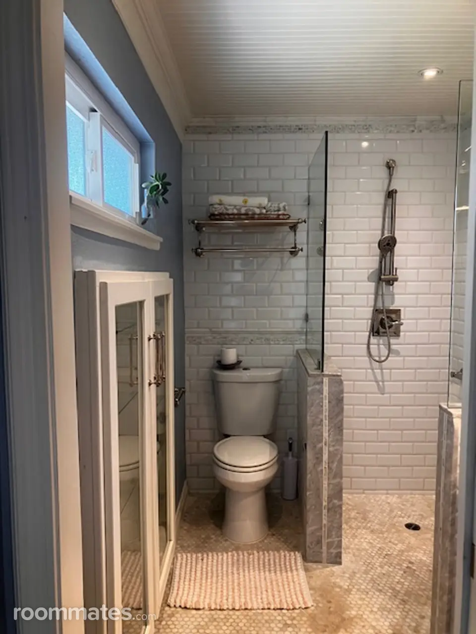 Profile photo 5 of 11