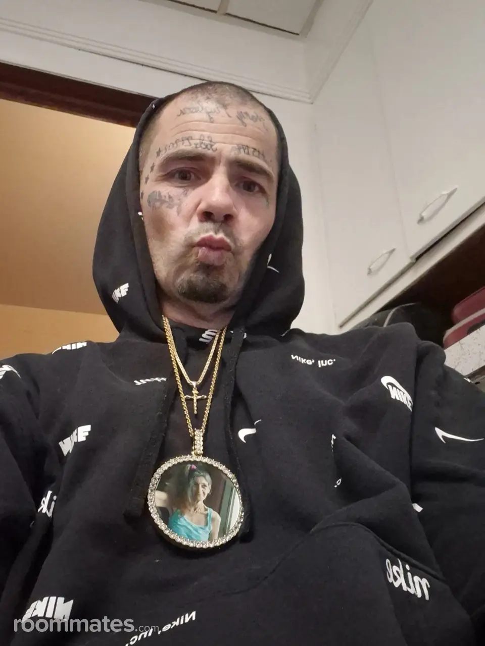 Profile photo 8 of 9