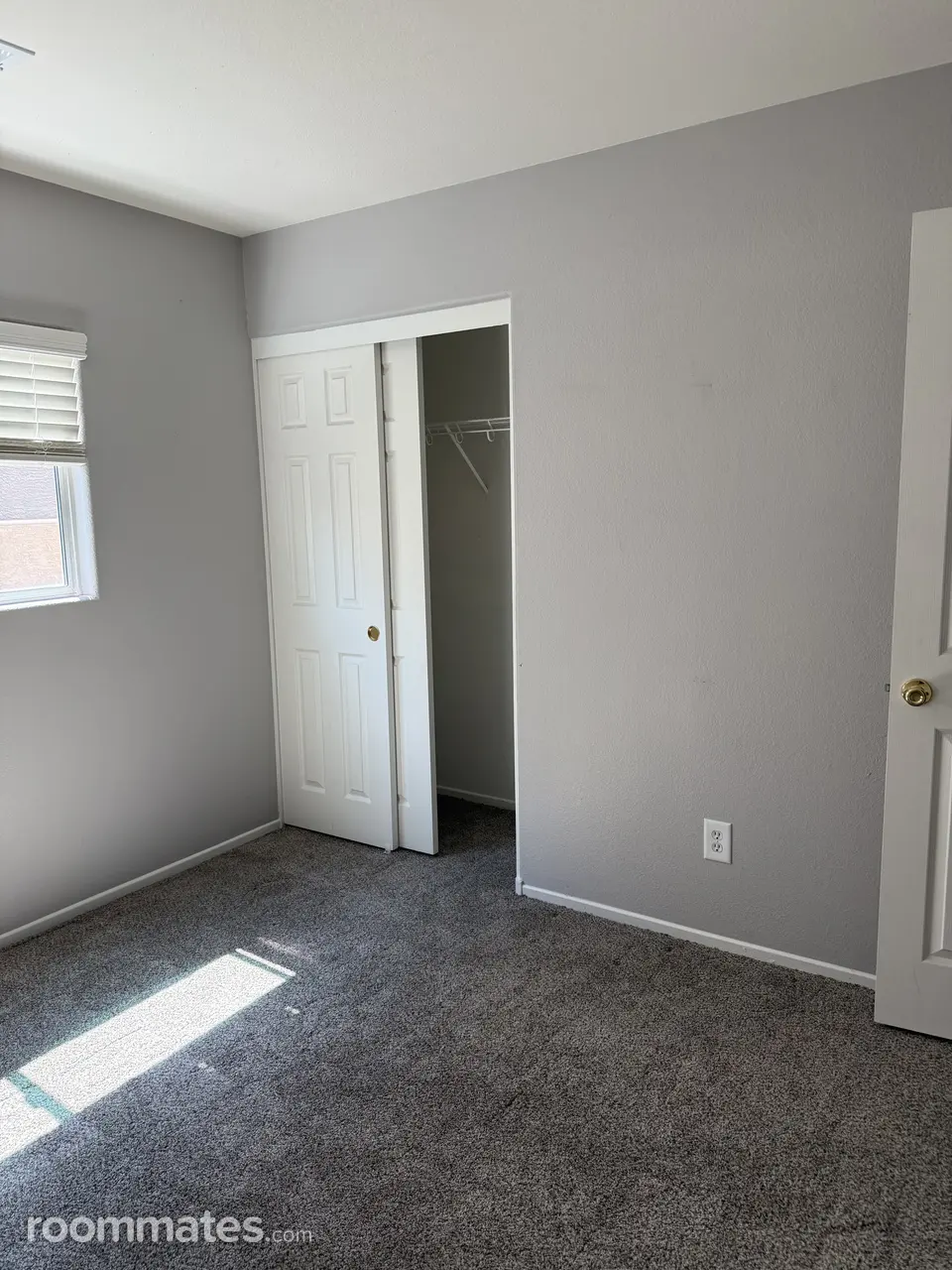 Profile photo 2 of 4