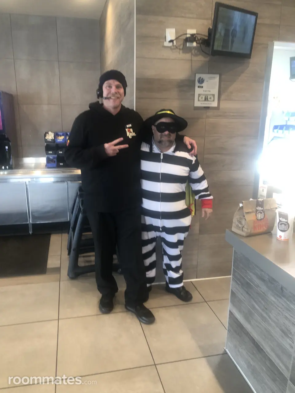 Profile photo 6 of 6