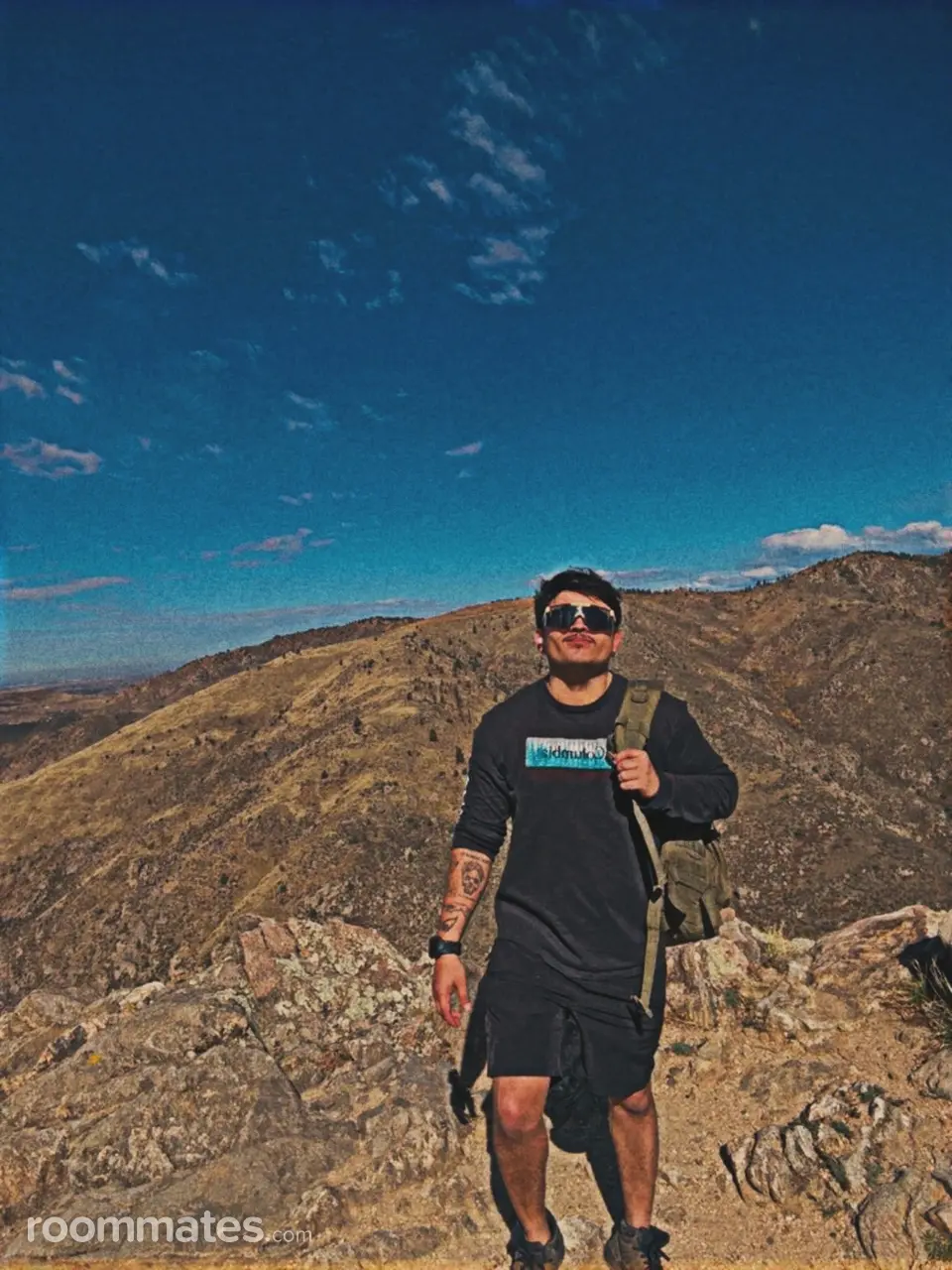 Profile photo 6 of 6