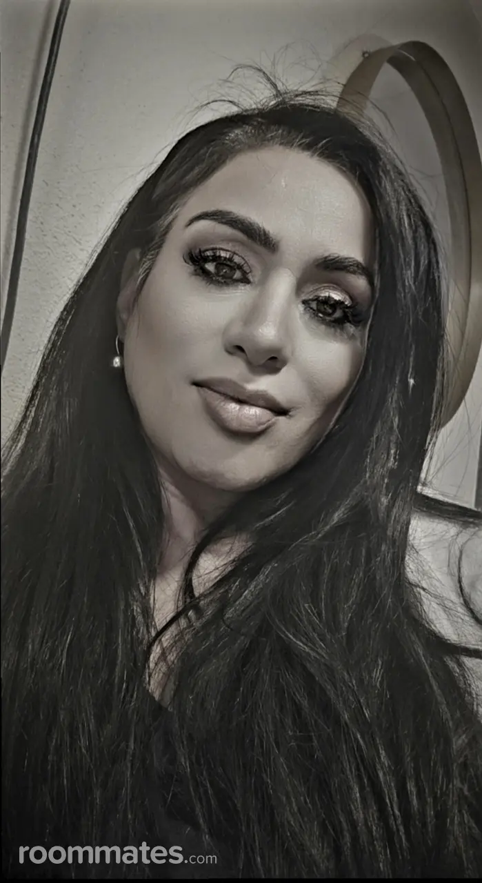 Profile photo 5 of 5