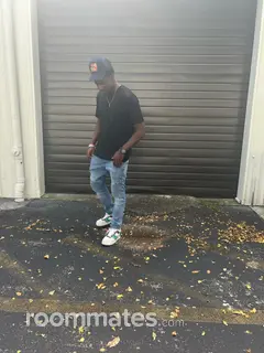 Roommate looking Fort Lauderdale, FL, $1100