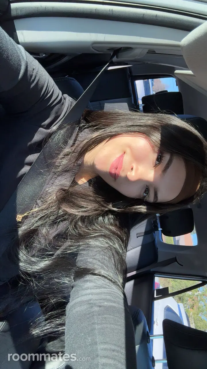 Profile photo 15 of 15