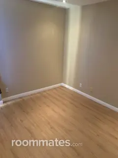 Room for rent in Canoga Park, CA $900, condo