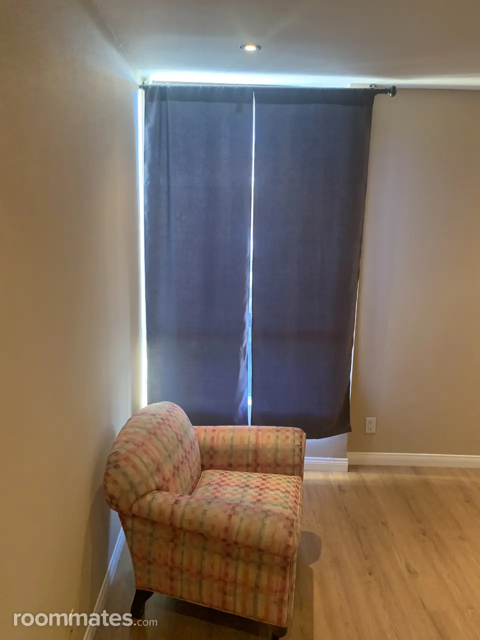 Profile photo 1 of 6