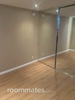 Room for rent in Canoga Park, CA $900, condo