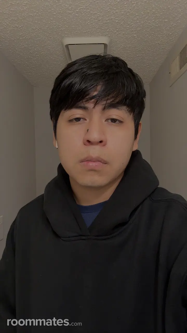 Profile photo 1 of 1