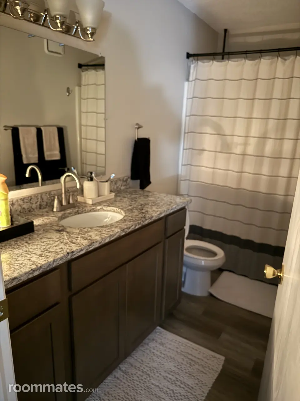 Profile photo 1 of 9