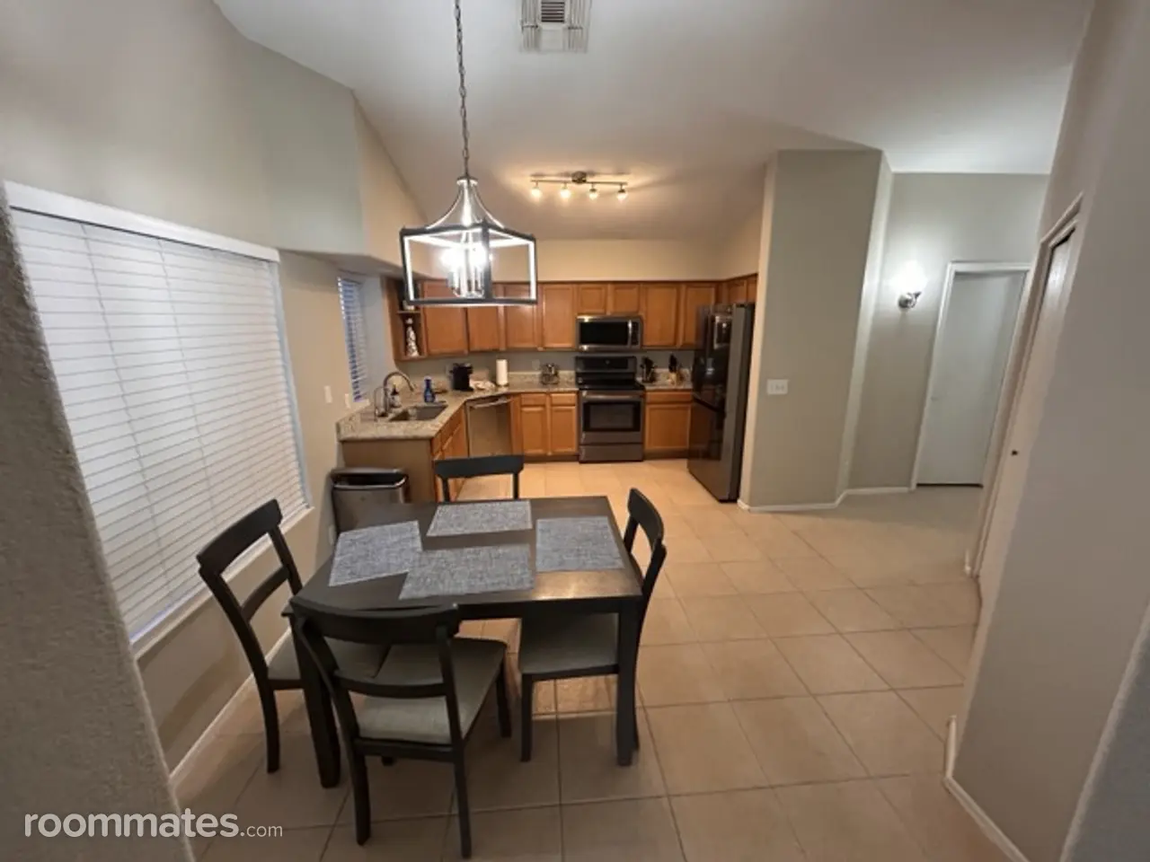 Profile photo 9 of 14