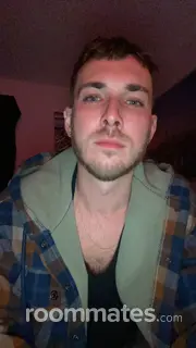 Roommate looking Westport, MA, $900