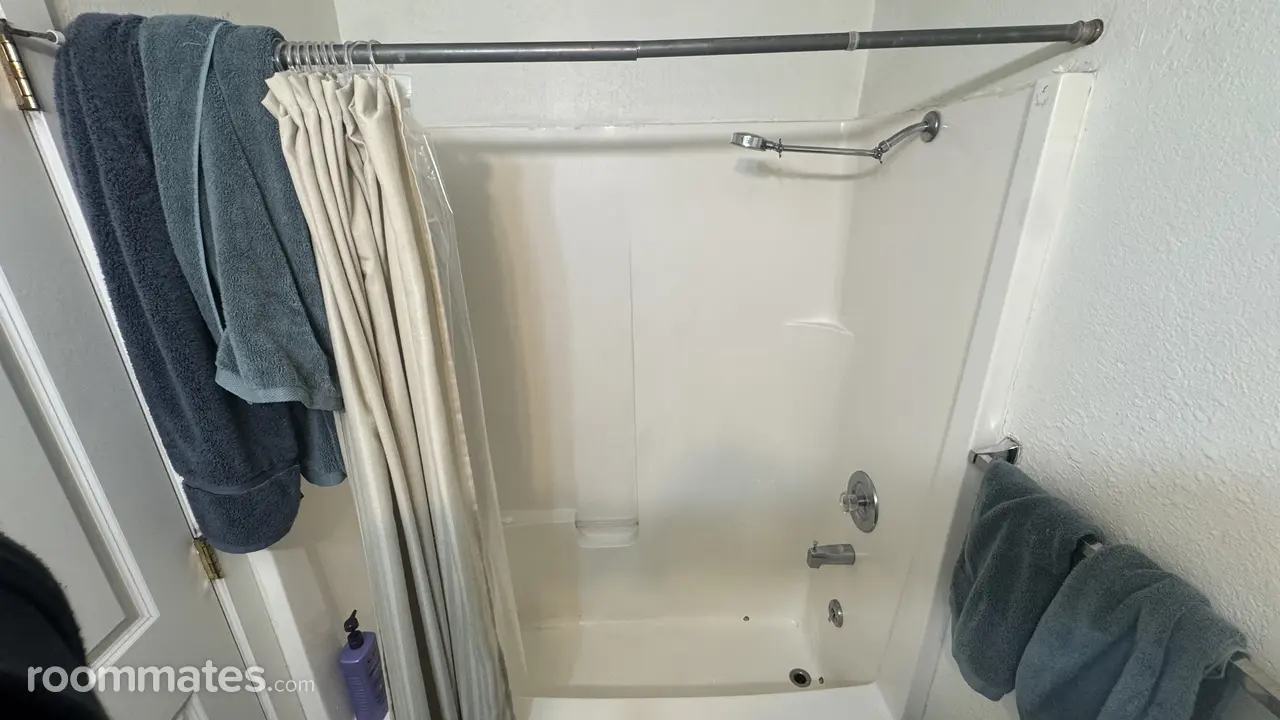 Profile photo 5 of 8