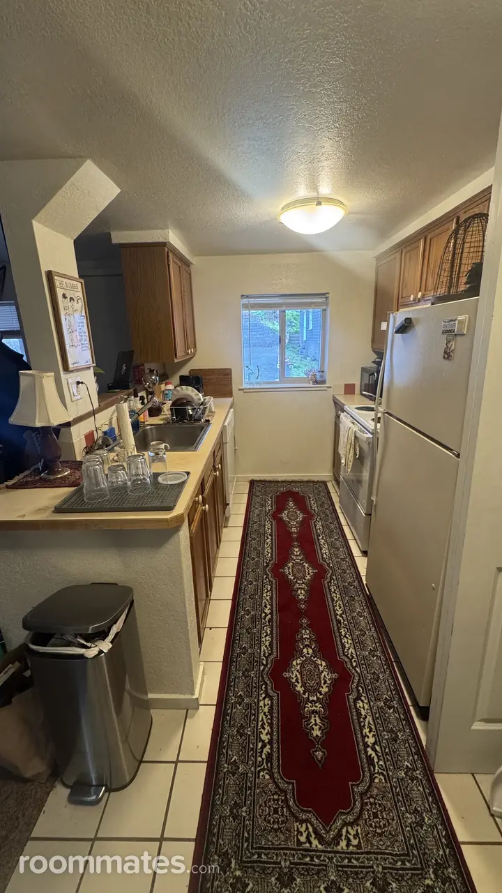 Profile photo 6 of 8