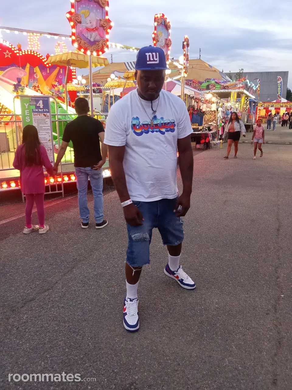 Profile photo 6 of 6