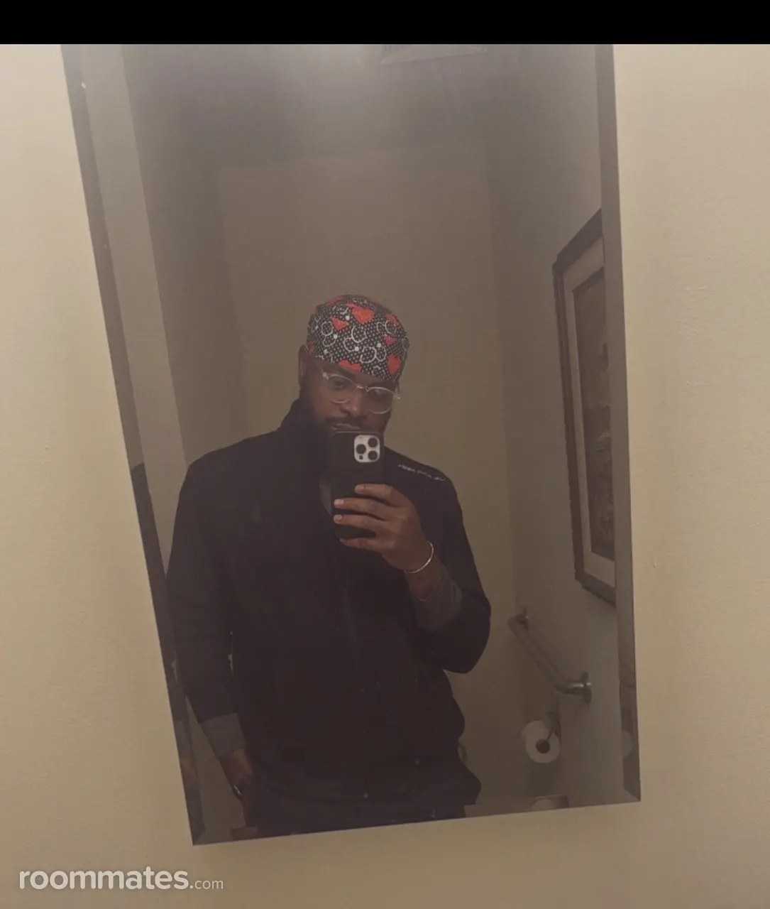 Profile photo 9 of 9