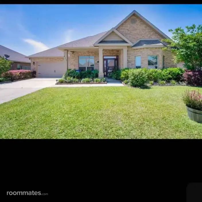 Room for rent in Crestview, FL $900, house