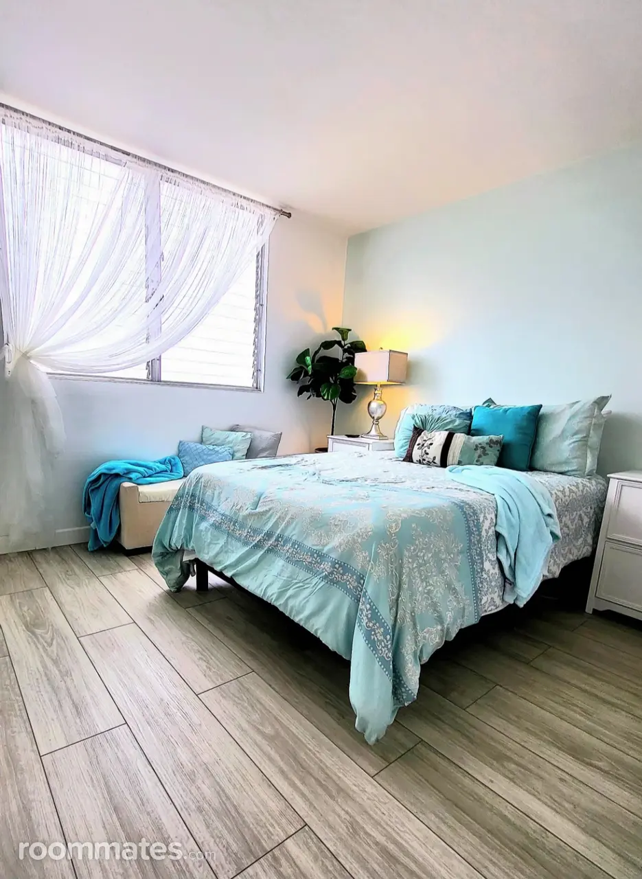 Profile photo 1 of 15