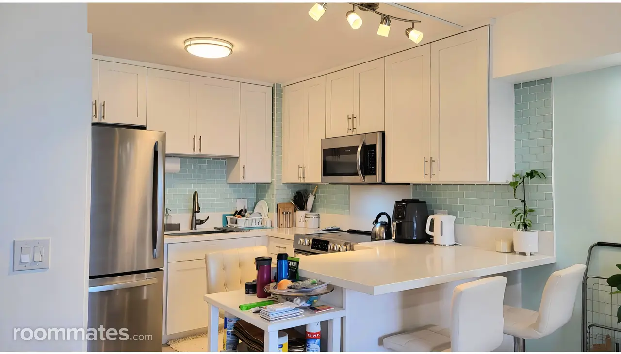 Profile photo 7 of 15