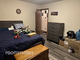 Room for rent in Winston-Salem, NC $800, house