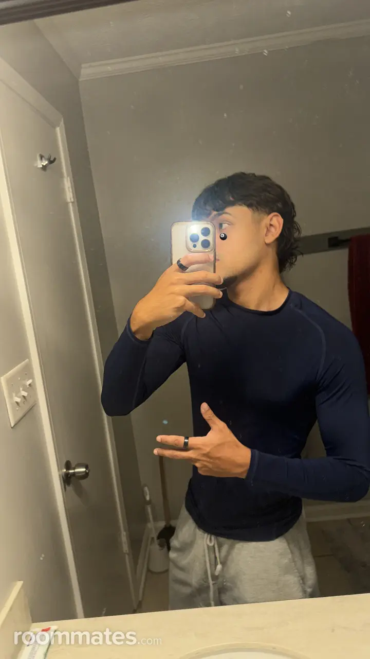 Profile photo 3 of 5