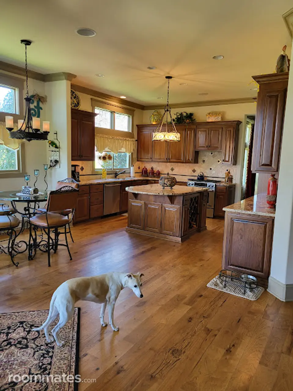 Profile photo 2 of 8