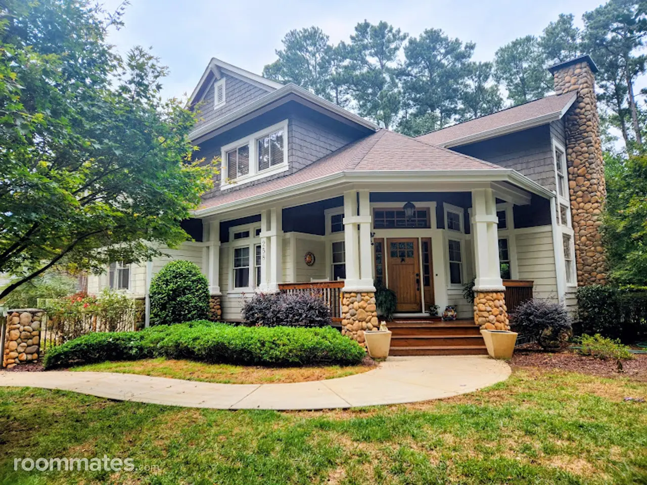 Profile photo 1 of 8