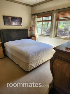 Room for rent in Mooresville, NC $875, house