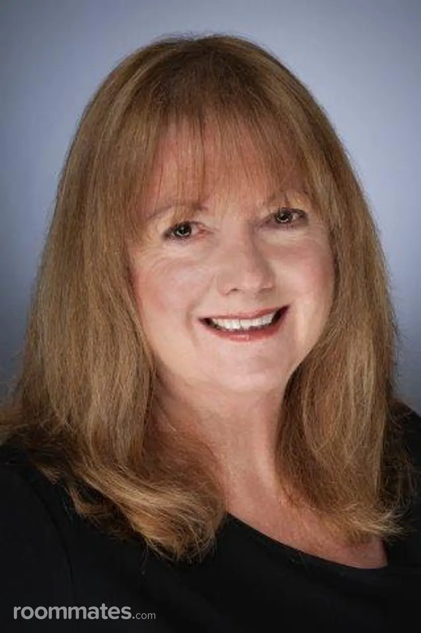 Profile photo 8 of 8