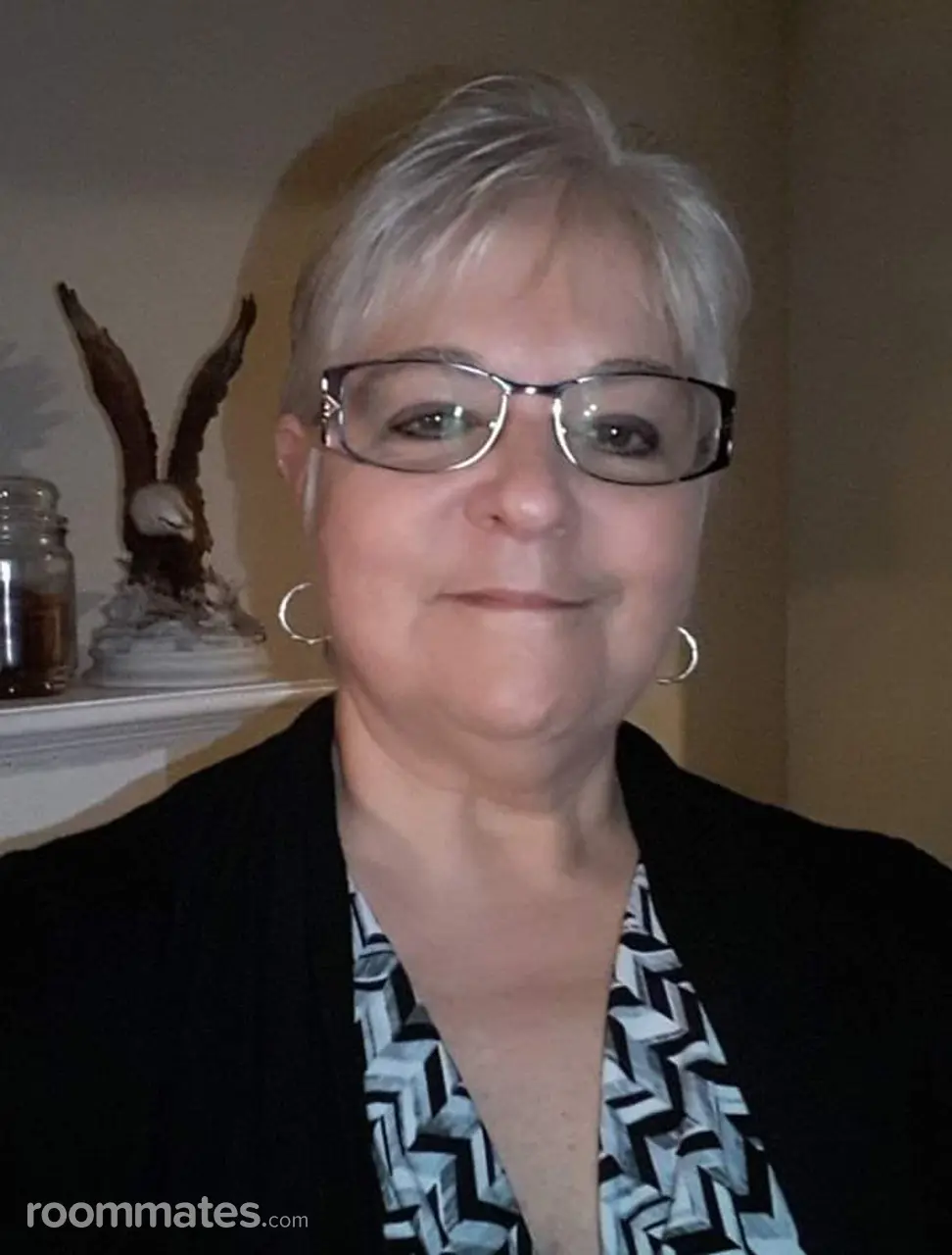 Profile photo 1 of 1