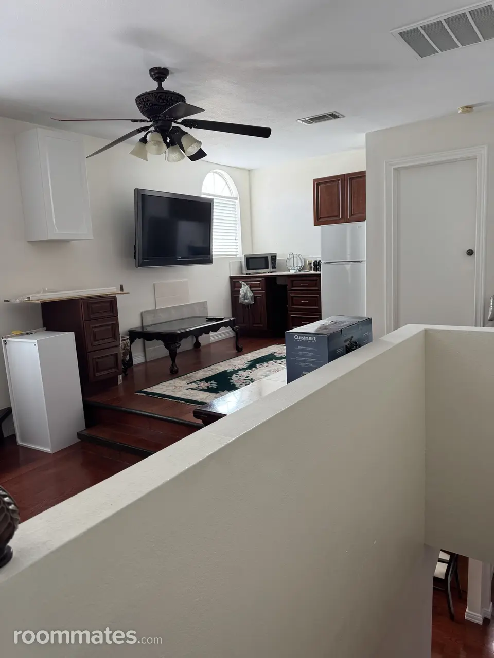 Profile photo 9 of 11