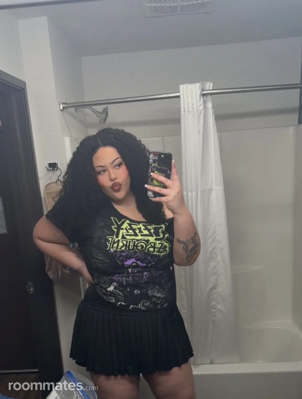 Profile photo 6 of 9