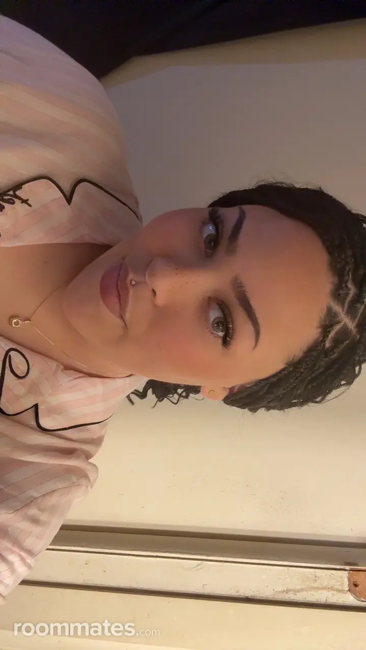 Profile photo 5 of 9