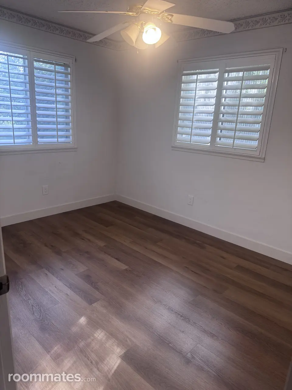 Profile photo 1 of 6