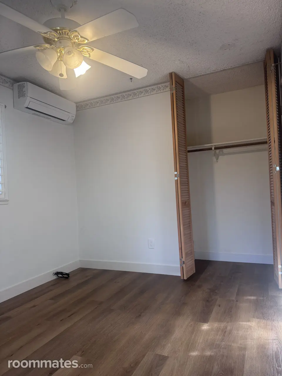 Profile photo 2 of 6