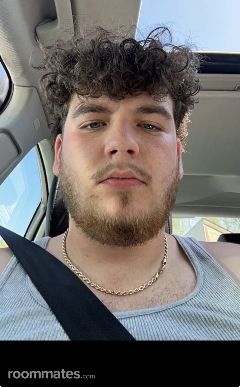 Profile photo 1 of 4