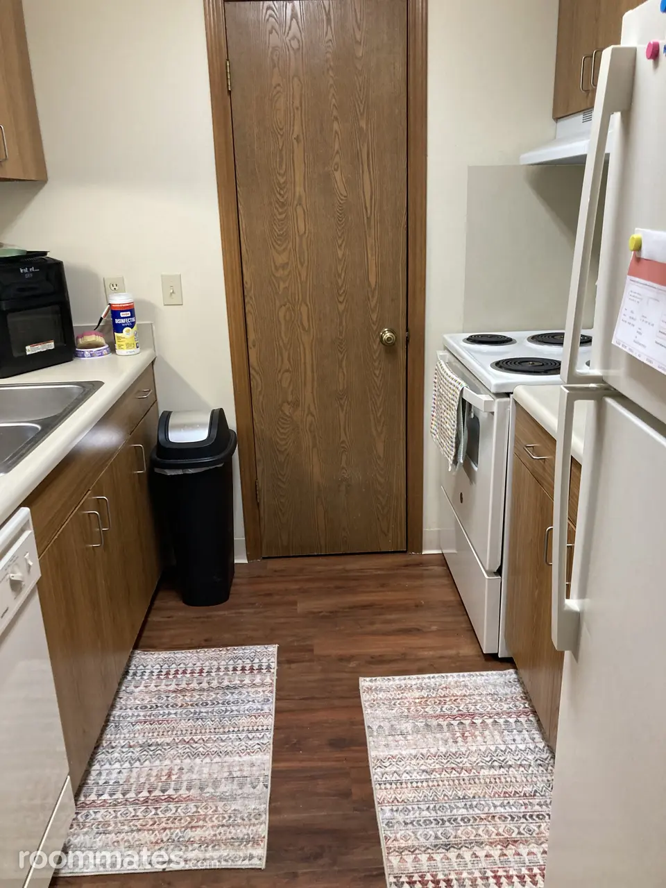 Profile photo 5 of 11