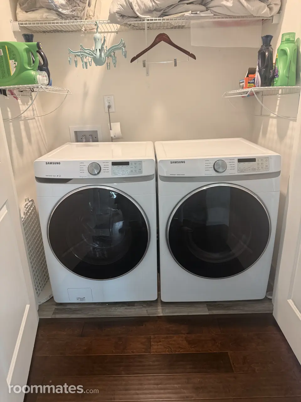 Profile photo 5 of 10