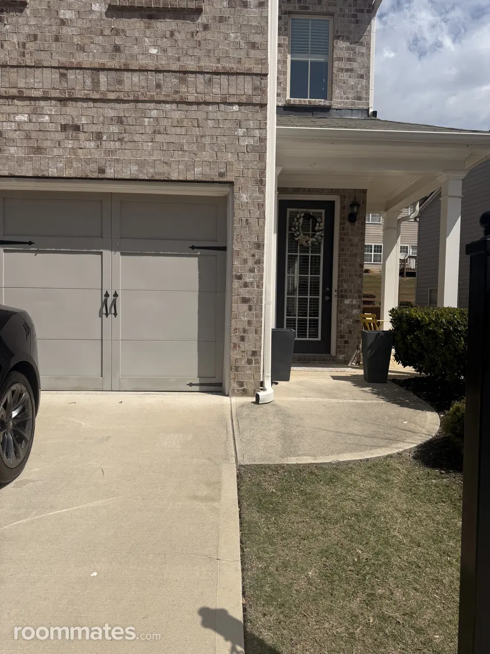 Profile photo 8 of 10