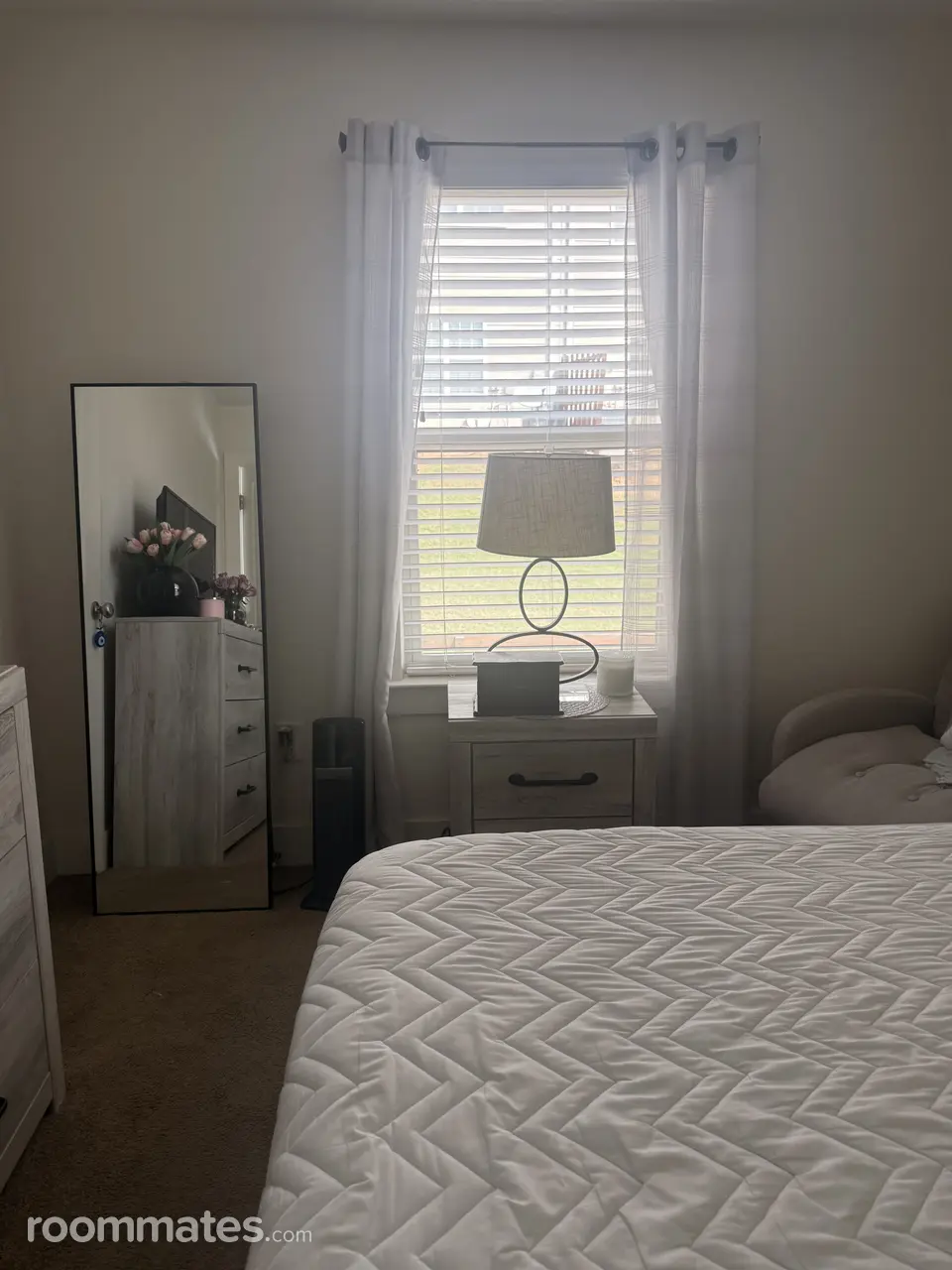 Profile photo 3 of 10