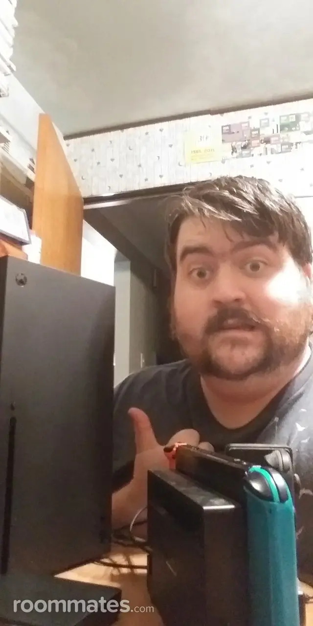 Profile photo 6 of 7