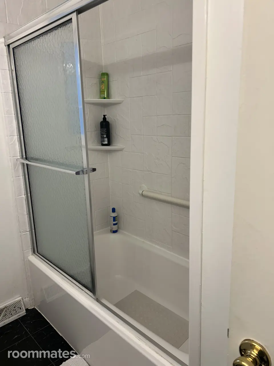 Profile photo 1 of 21